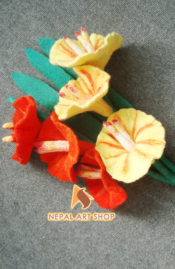 Handmade Felt, Home Decor, Wall Hangings, Coasters, Table Mats, Lampshades, Nepal Art Shop, Felt Flowers decorations