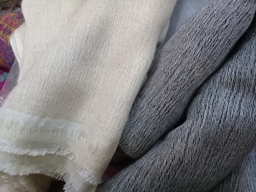 Cashmere Pashmina Shawls, Luxury Cashmere Pashmina Shawls, Scarf & Wraps, Pashmina in Nepal, Cashmere in Nepal, 100% cashmere pashmina scarf, 100% cashmere wraps & shawls