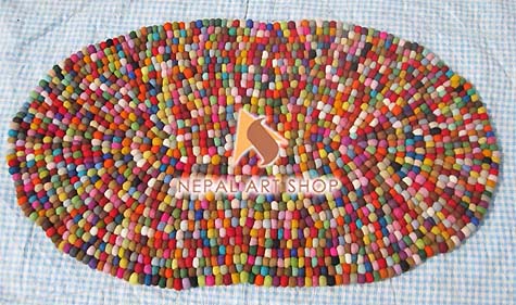 Projekte zum Filzen von Wollkugeln und -teppichen, Wollfilzkugeln, Wollfilzteppiche, Nassfilzen, Pom Poms, Pom Pom-Kugeln, Nepal-Filz-Wollprodukte Großhandel, Filz-Pom-Poms, DIY-Filzwolle-Handwerk, Nepal-Filz-Handwerk, fairer Handel, gefilzte Wolle