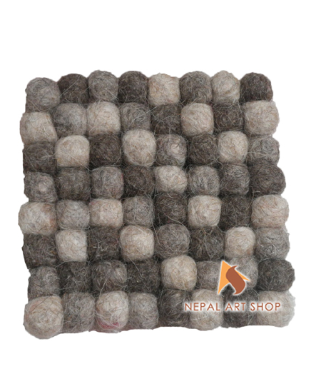 Felting wool balls and rugs projects, wool felt balls, felt wool rugs, wet felting, pom poms, nepal, wholesale, felt pom, diy felt, nepal, fair trade, felted wool, round rugs, pom pom