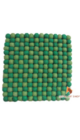 Felt wool Balls, Felt wool Rugs, felt ball and rugs, Felt Balls, Felt Rugs, 2.5cm felt balls, 100cm round felt rugs, multi color felt wool balls