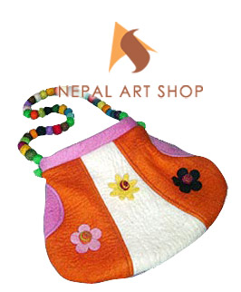 Felted Bag, Felt wool Bag, Tote Bags, Crossbody Bags, felt in nepal, felt and yarn, felt ball, felt industry, Nepal felt products