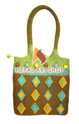 Felted Bag, Felt wool Bag, Tote Bags, Crossbody Bags, felt in nepal, felt and yarn, felt ball, felt industry, Nepal felt products