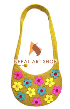 Felted Bag, Felt wool Bag, Tote Bags, Crossbody Bags, felt in nepal, felt and yarn, felt ball, felt industry, Nepal felt products