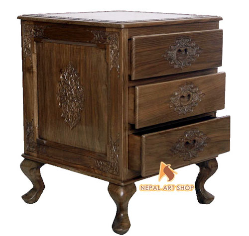 Modern Walnut Furniture, hand carved walnut furnitures, walnut furniture srinagar, India, wood carvings