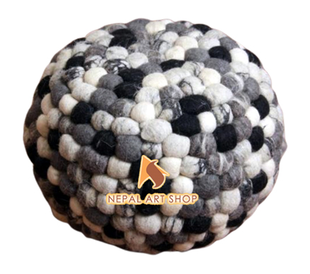 wool rugs, carpet rugs, needle felting, rug balls, rug wool, felt balls